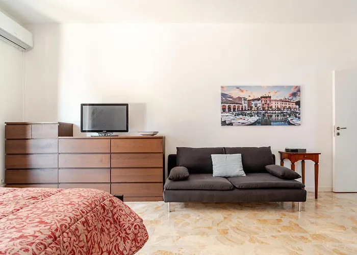 Gallo - Moderno Trilocale A Due Apartment Brescia