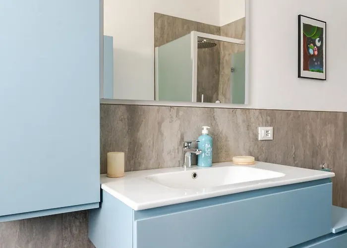 Gallo - Moderno Trilocale A Due * Brescia